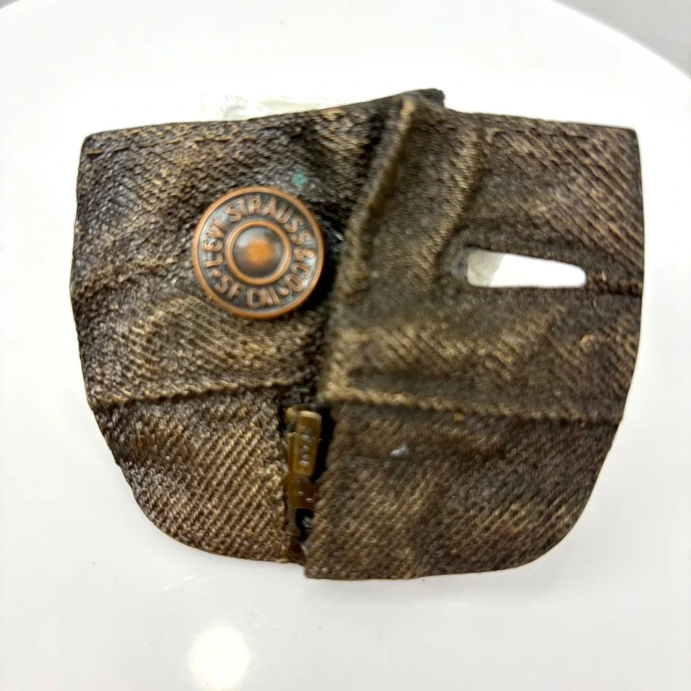 VTG Levi Strauss Bergamot Brass Works Belt Buckle 1976 Denim Jeans Zipper Bronze